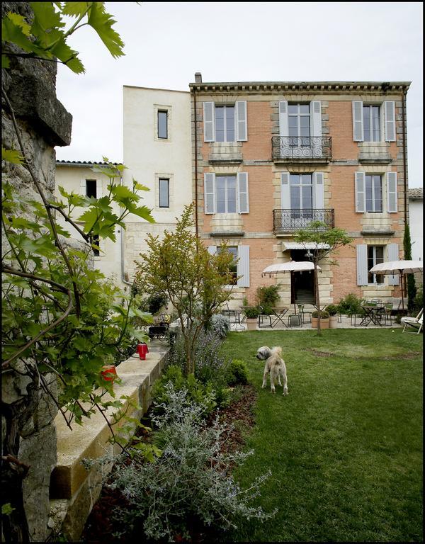 La Maison Rouge D'Uzes B&B מראה חיצוני תמונה