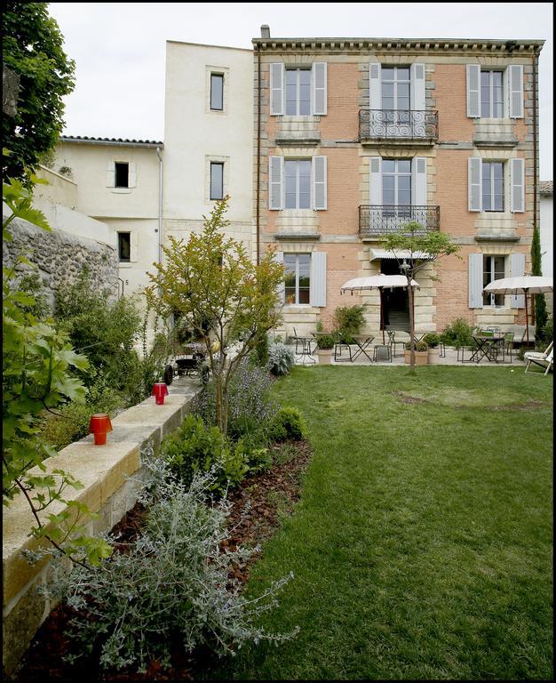 La Maison Rouge D'Uzes B&B מראה חיצוני תמונה